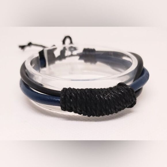Men's leather bracelet layered black new e18 - Picture 1 of 1